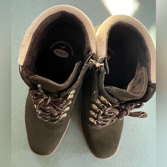 Dr. Scholl’s Wedge Winter Boots (size : 7.5) {forest green} - Picture 7 of 8
